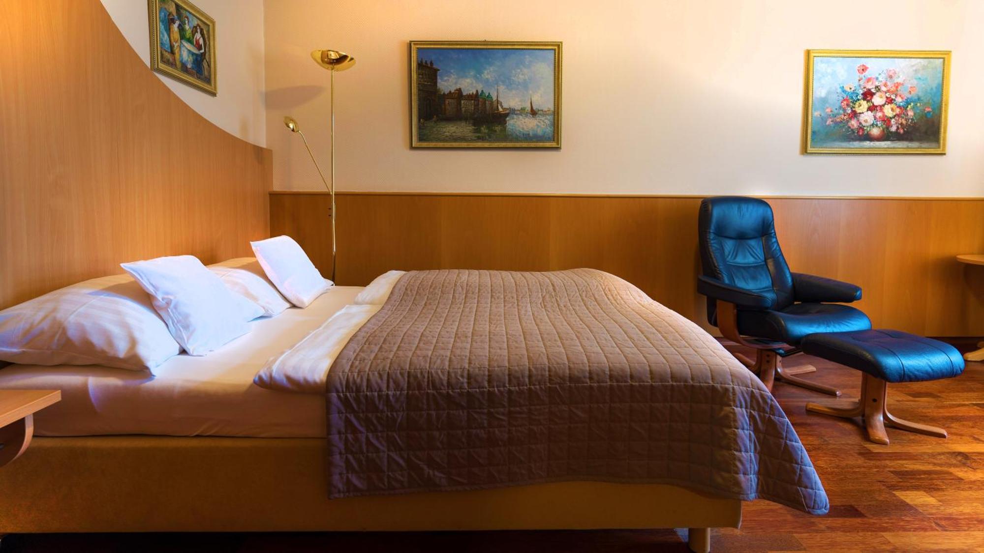 Komfort Hotel Am Kurpark Bad Homburg vor der Hoehe Luaran gambar