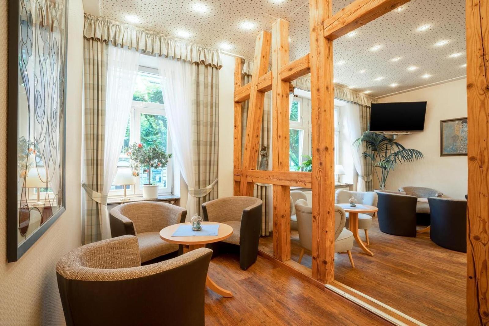 Komfort Hotel Am Kurpark Bad Homburg vor der Hoehe Luaran gambar
