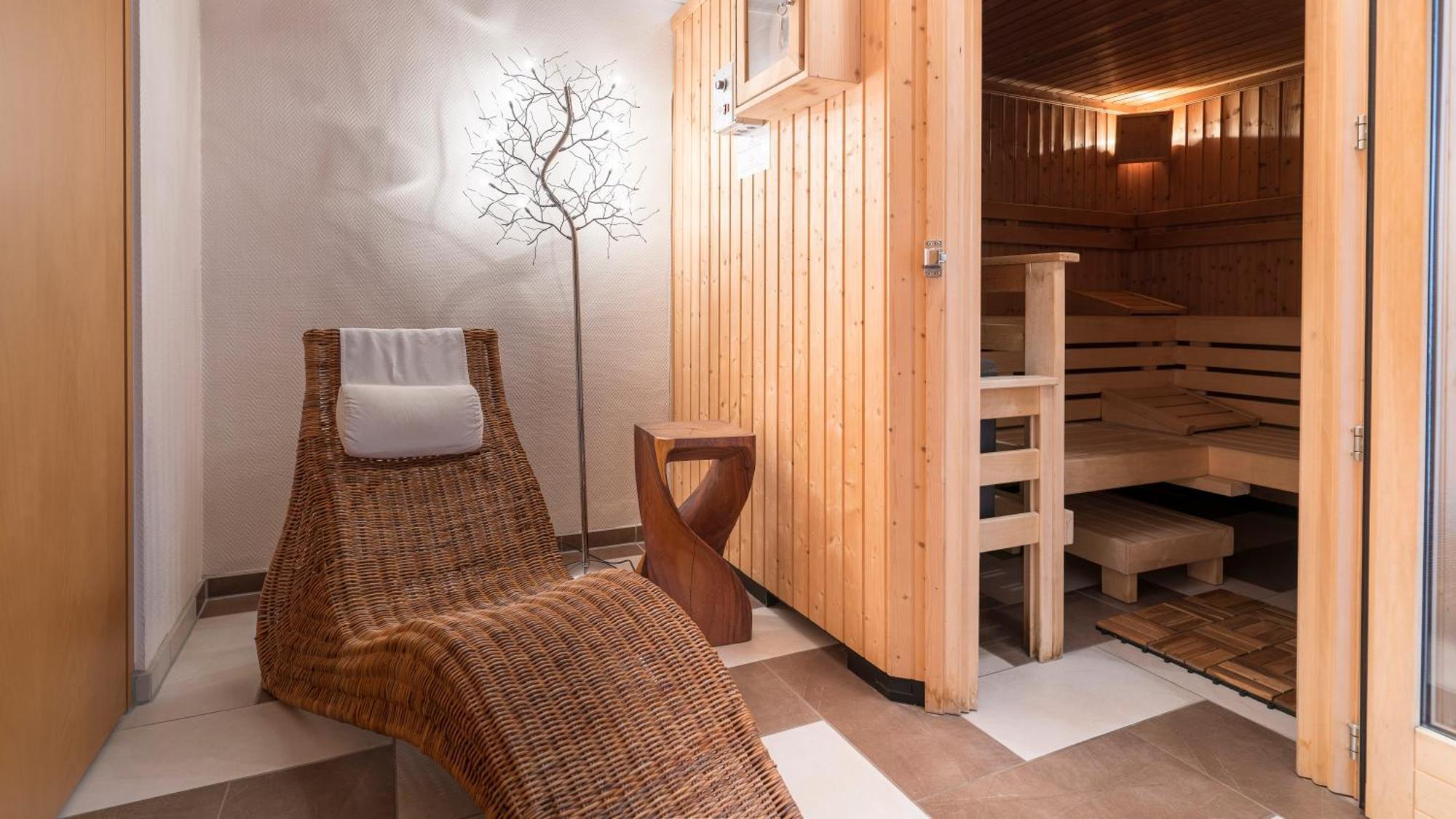 Komfort Hotel Am Kurpark Bad Homburg vor der Hoehe Luaran gambar