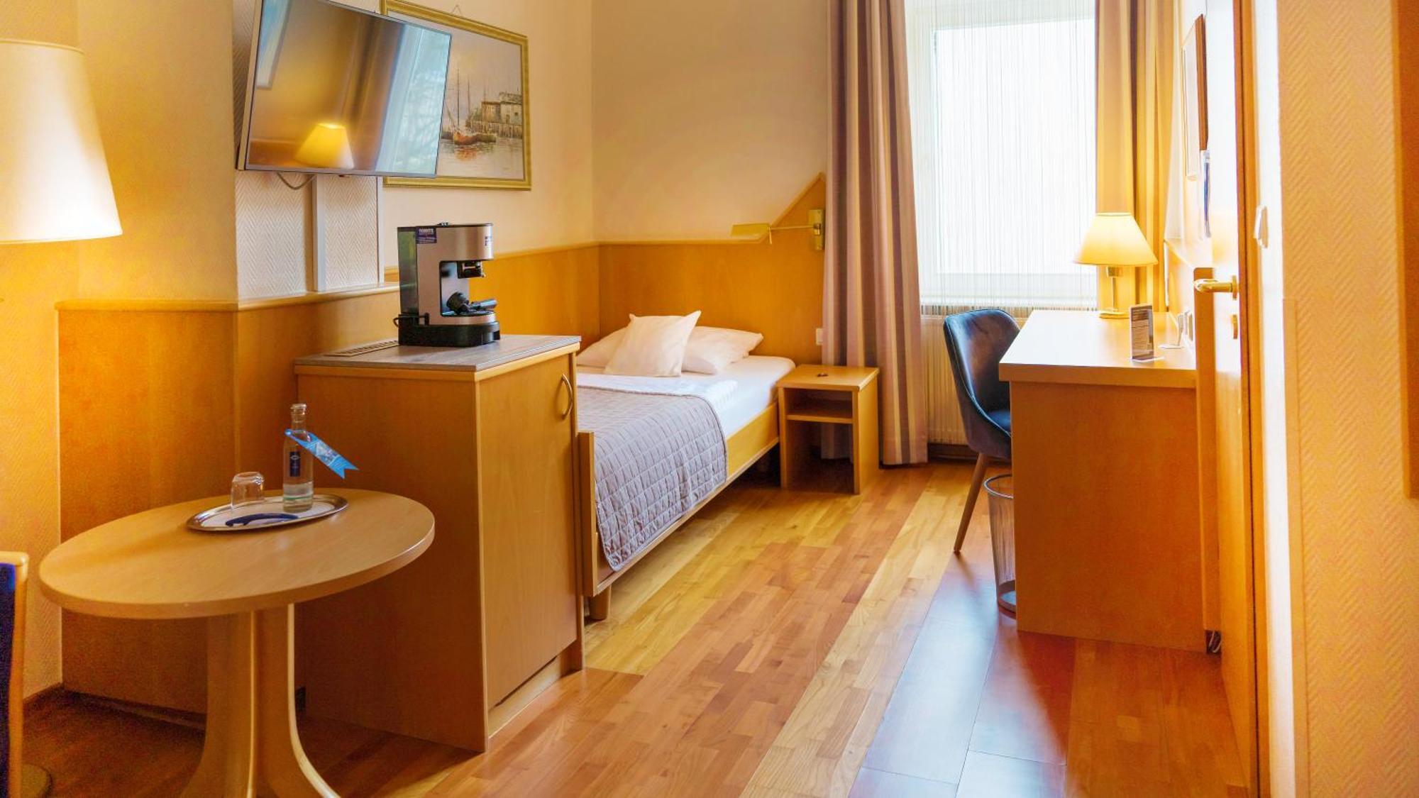 Komfort Hotel Am Kurpark Bad Homburg vor der Hoehe Luaran gambar