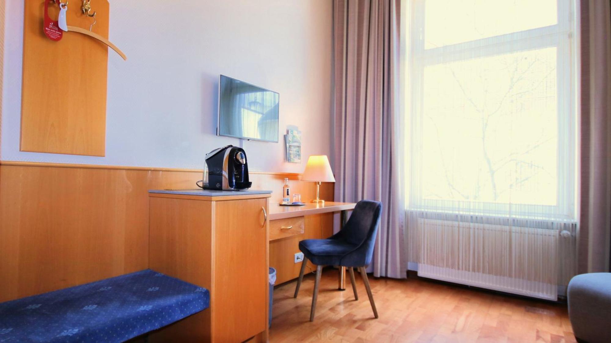 Komfort Hotel Am Kurpark Bad Homburg vor der Hoehe Luaran gambar